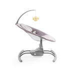 Beyaz arka planda Baby2go Acelia model beyaz renkli elektrikli ana kucağının yandan görünüşü